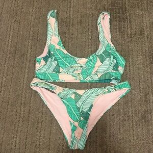 Dippin Daisys Tropical Print Bikini Size Small